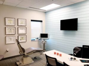 Hawley-orthodontics-orthodontic-clinic