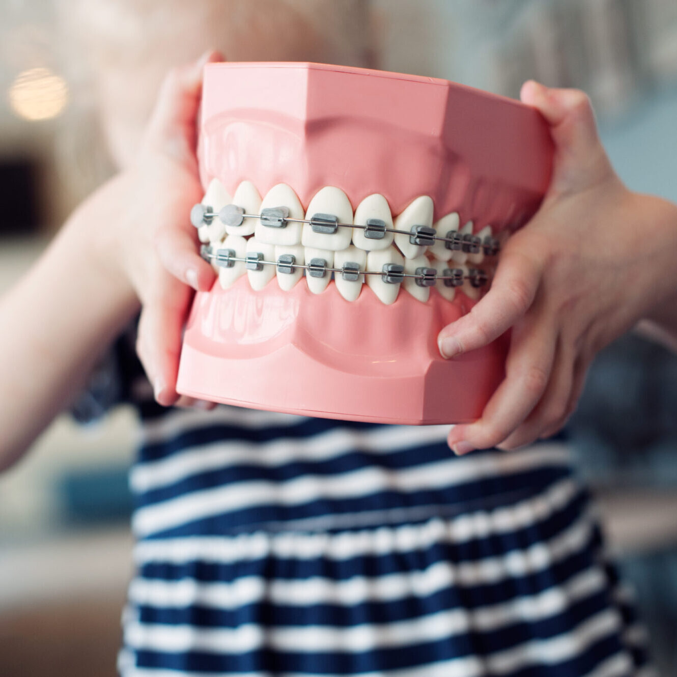10 Braces Color Combinations With Major Winter Vibes